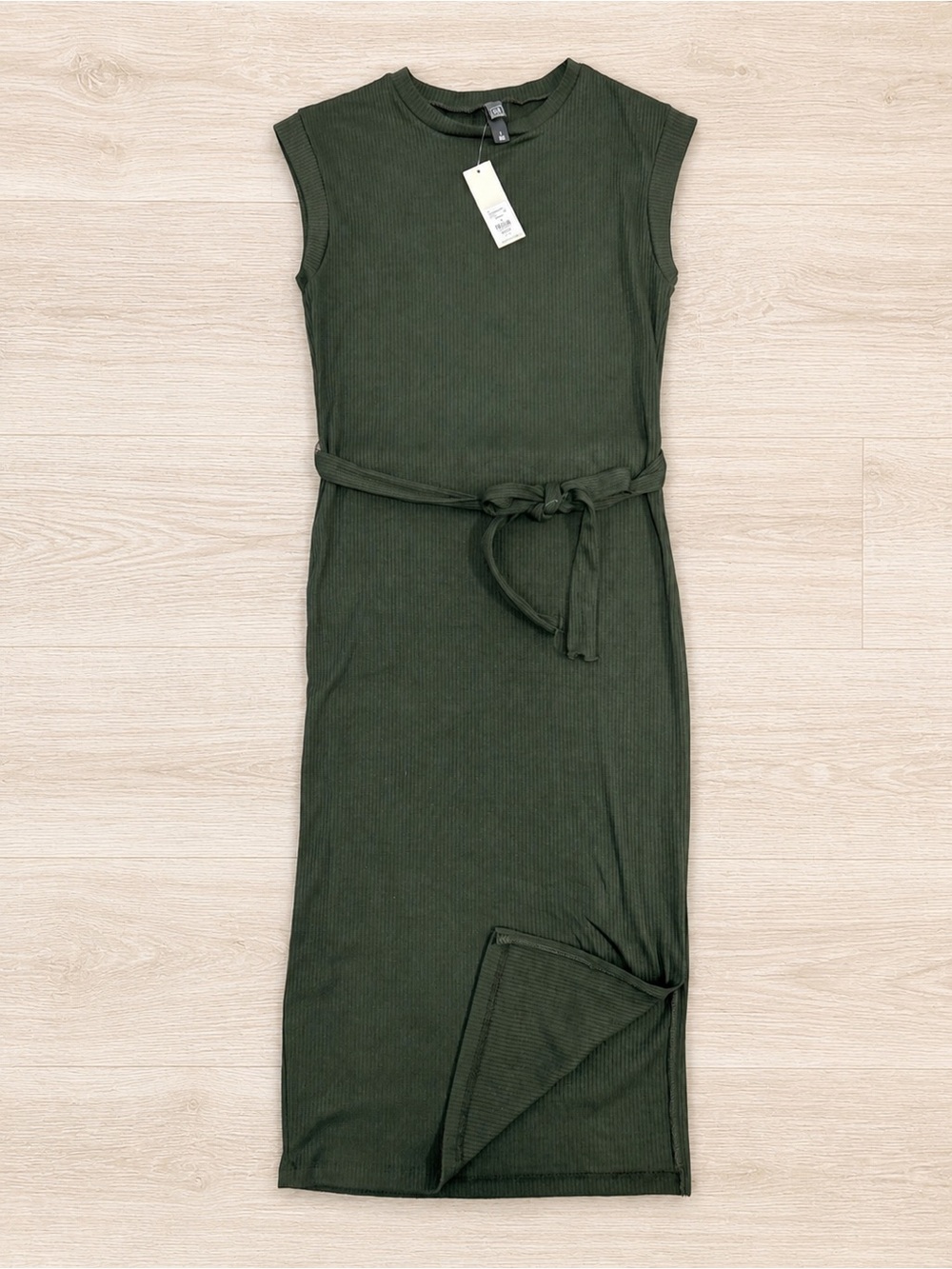 Francesca's Collections Sleeveless Ribbed Maxi Dress in Olive